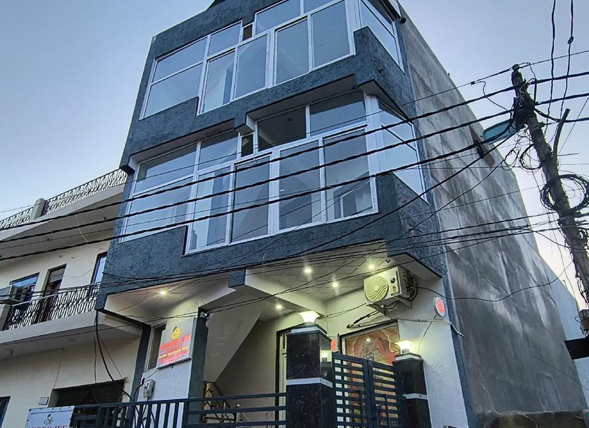 Building Photo