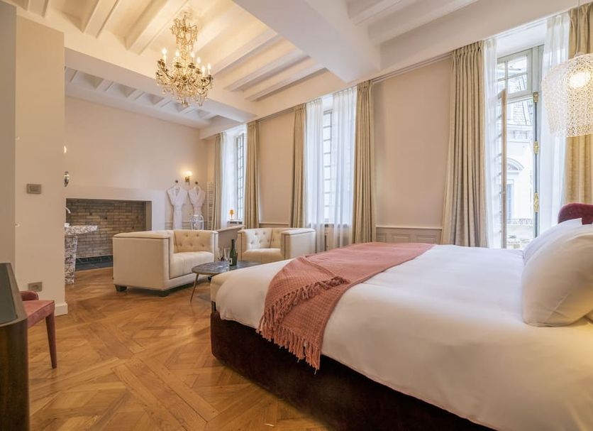 Bedroom Photo