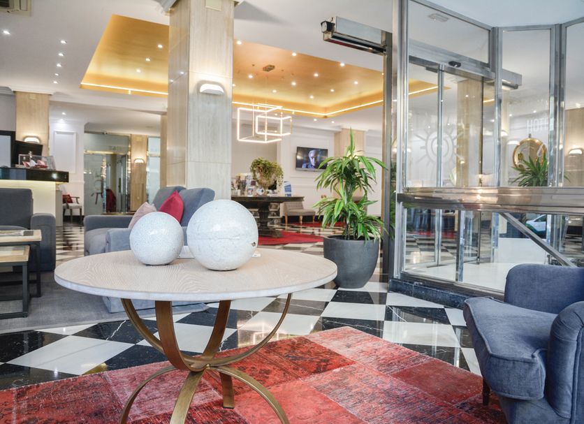Lobby Photo