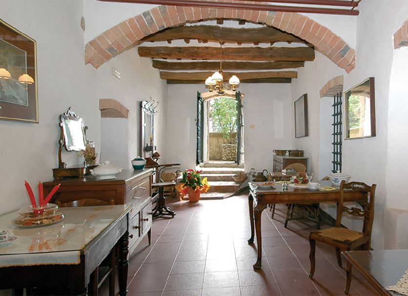 Dining room Photo
