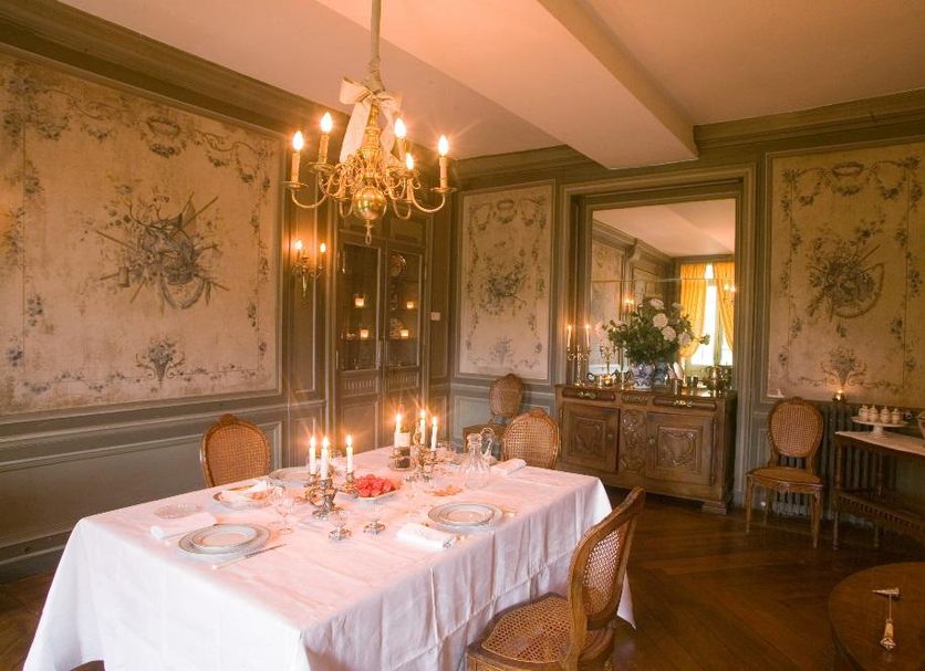 Dining room Photo