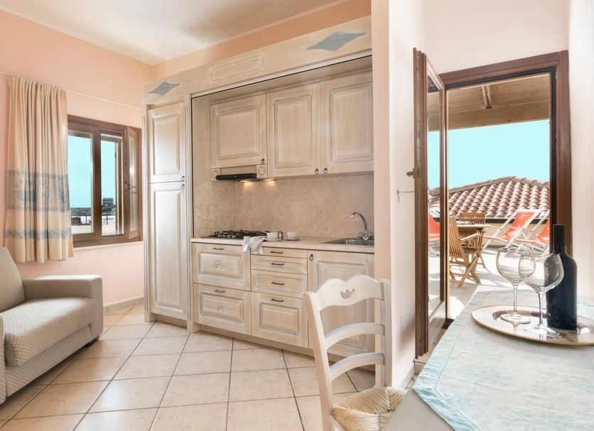Kitchen Photo